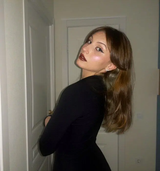 Escort Model Ameli