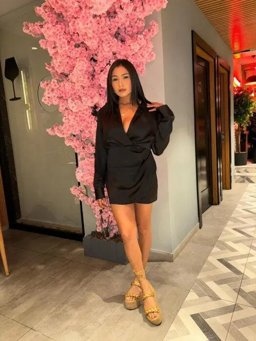 Escort Model Ana Paula