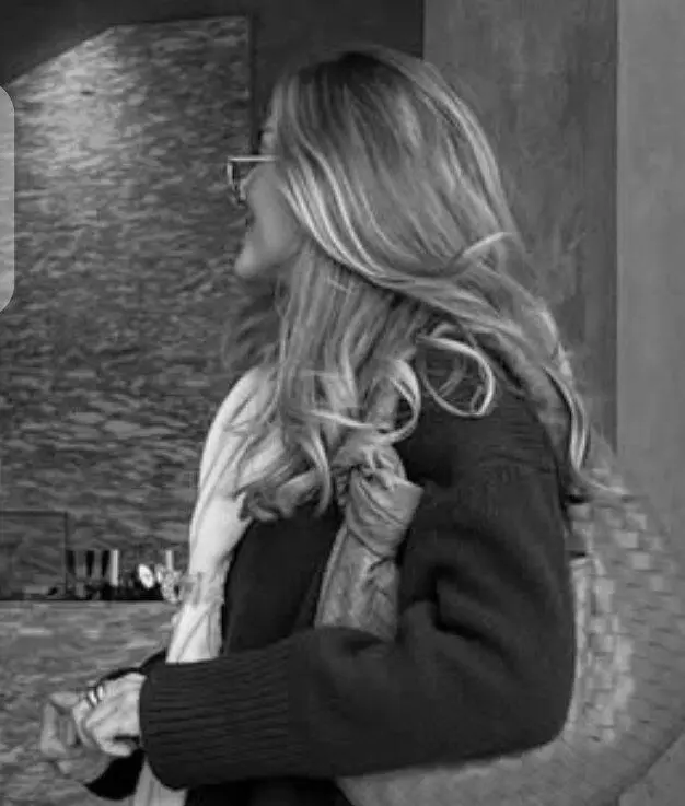 Escort Model Belvida