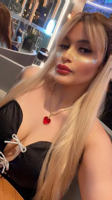 Escort Model Camila