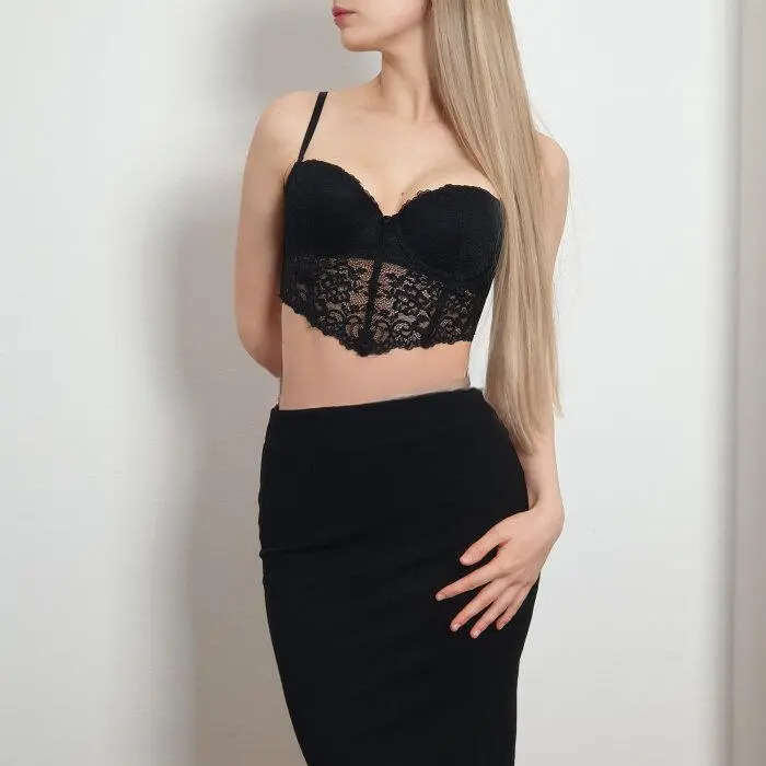 Escort Model Christina