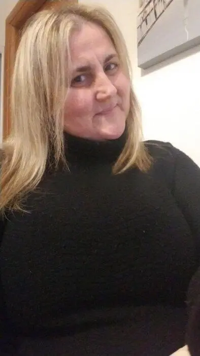 Escort Model Eva