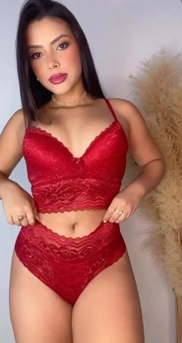 Escort Model Gaby