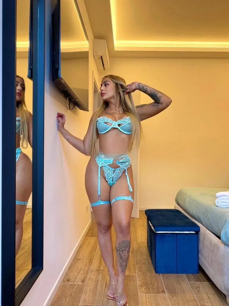 Escort Model Jenny
