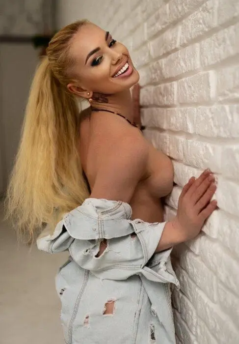 Escort Model Marta
