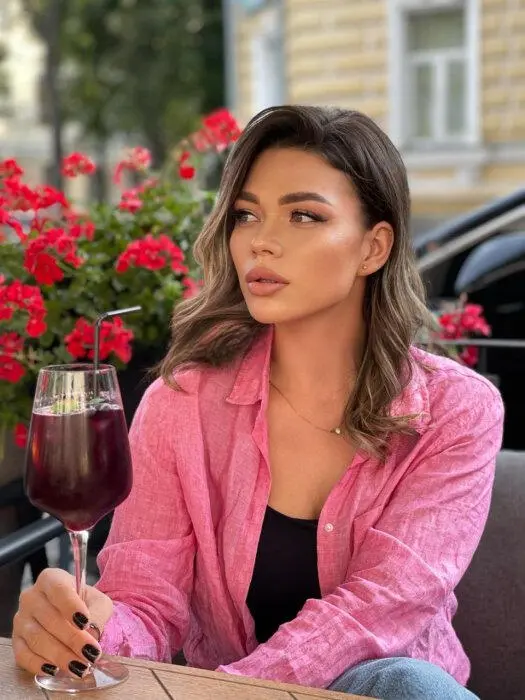 Escort Model Sofia Bella