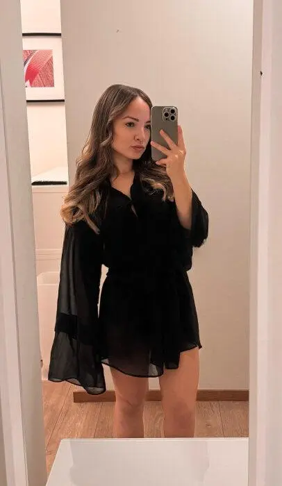 Escort Model Zara